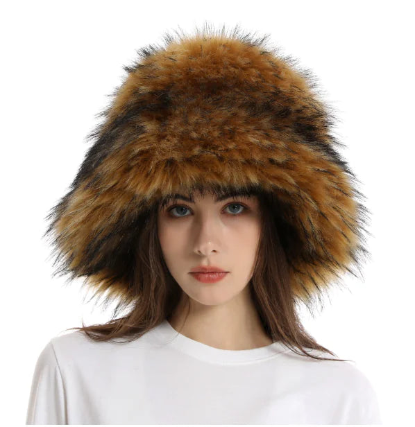 𝔥.𝔲.𝔰.𝔥 𝑃𝑙𝑢𝑠ℎ 𝑊𝑖𝑛𝑡𝑒𝑟 𝑆𝑡𝑟𝑎𝑤 𝐻𝑎𝑡